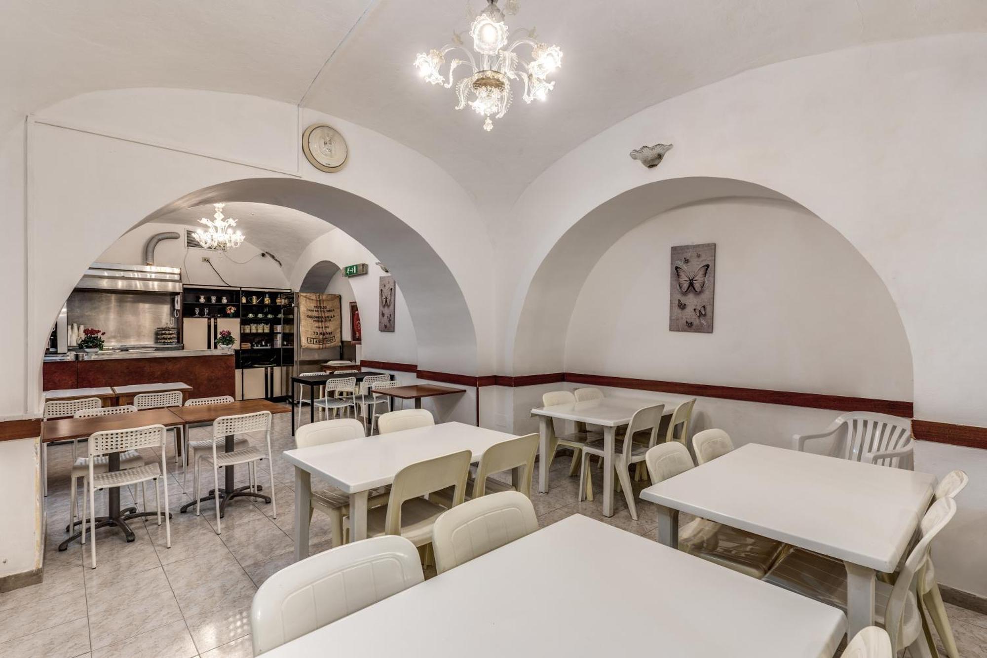 Hotel Altavilla 9 — Fotók 1